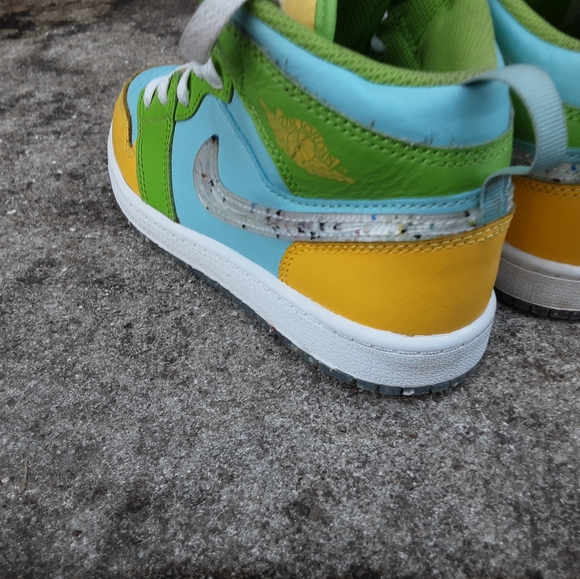 Jordan 1 recycled grind size 2y - Picture 3 of 6